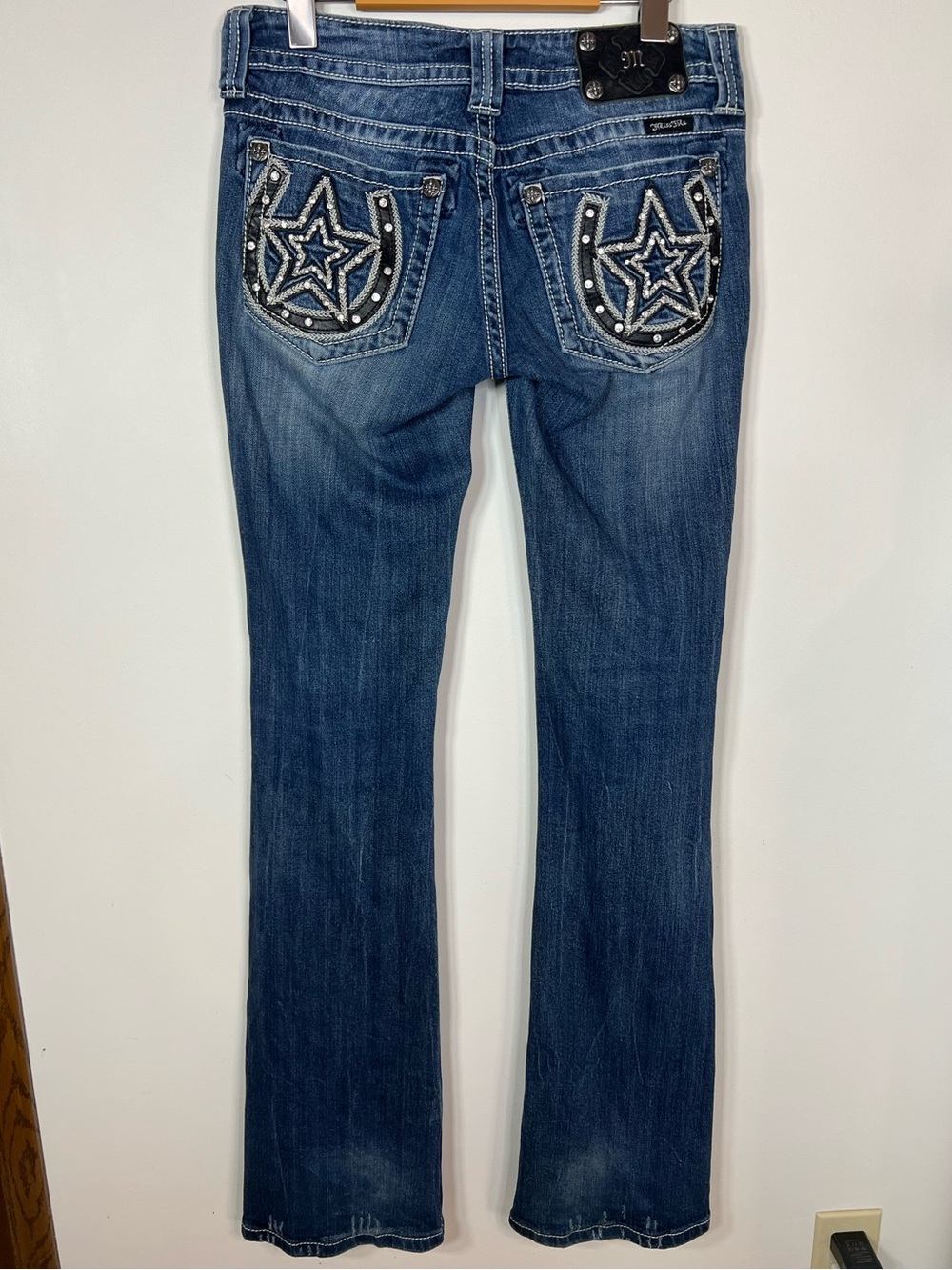 Miss Me Bootcut Jeans with Horseshoe Embellishments | 28